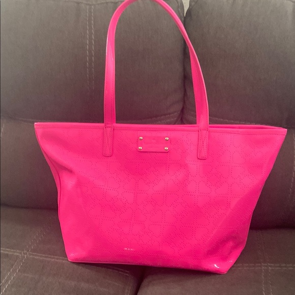 kate spade Handbags - NWOT NEON HOT PINK KATE SPADE SHOULDER BAG